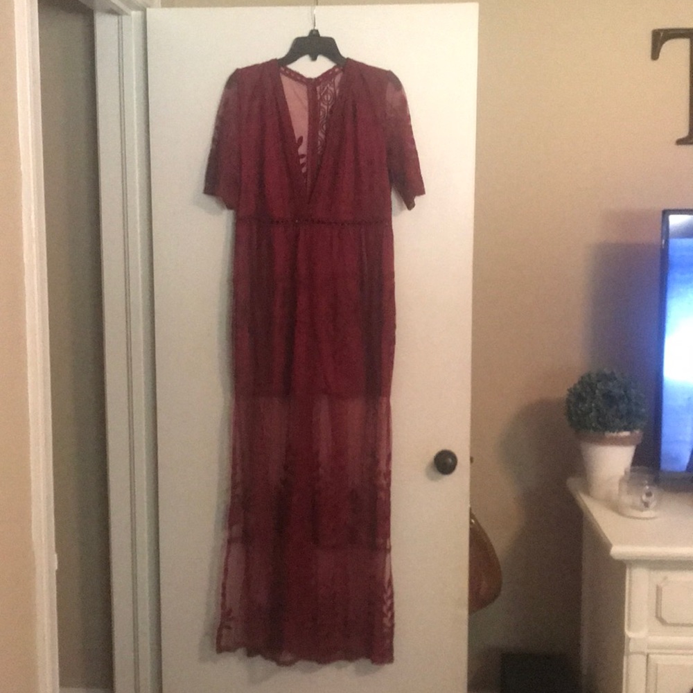 Lace maxi dress